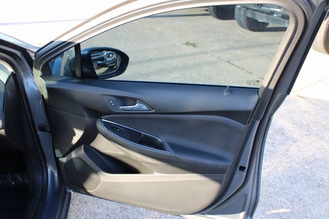 2018 Chevrolet Cruze LT Image 40 of 41