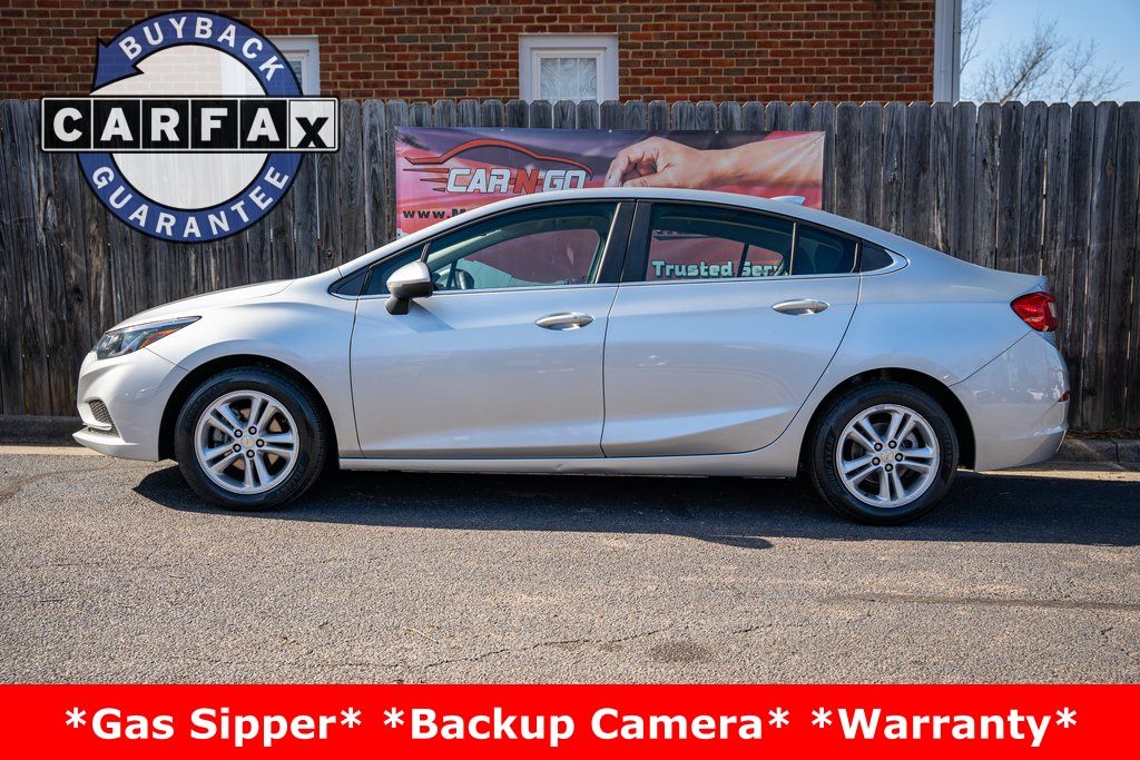 Vehicle image 9 of 27