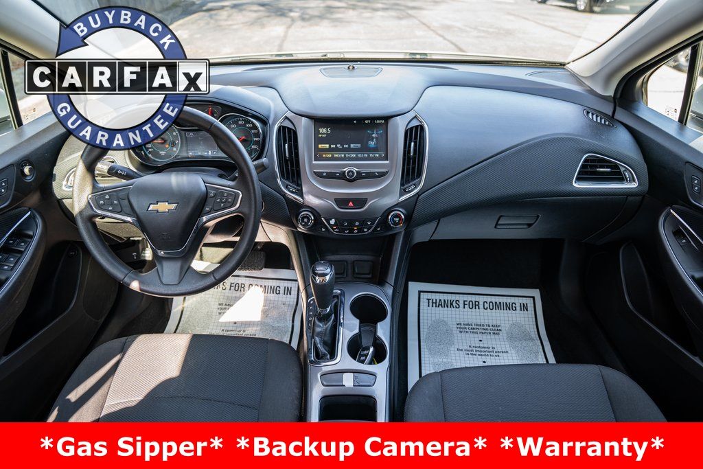 Vehicle image 17 of 27