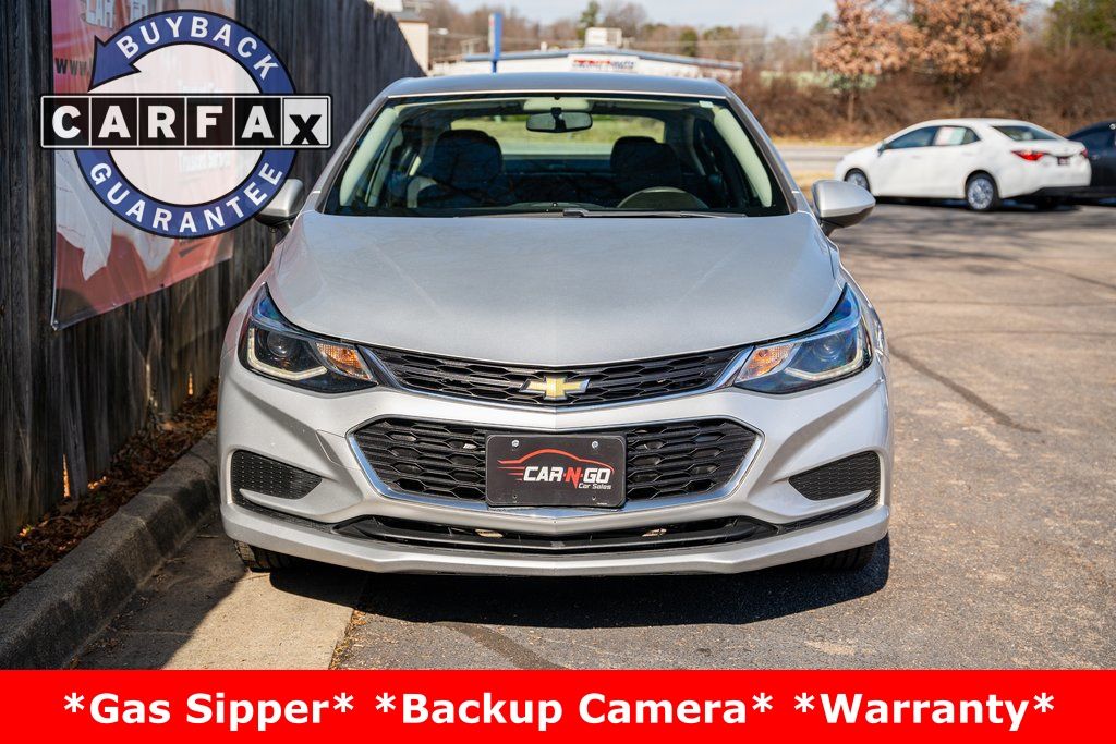 Vehicle image 10 of 27