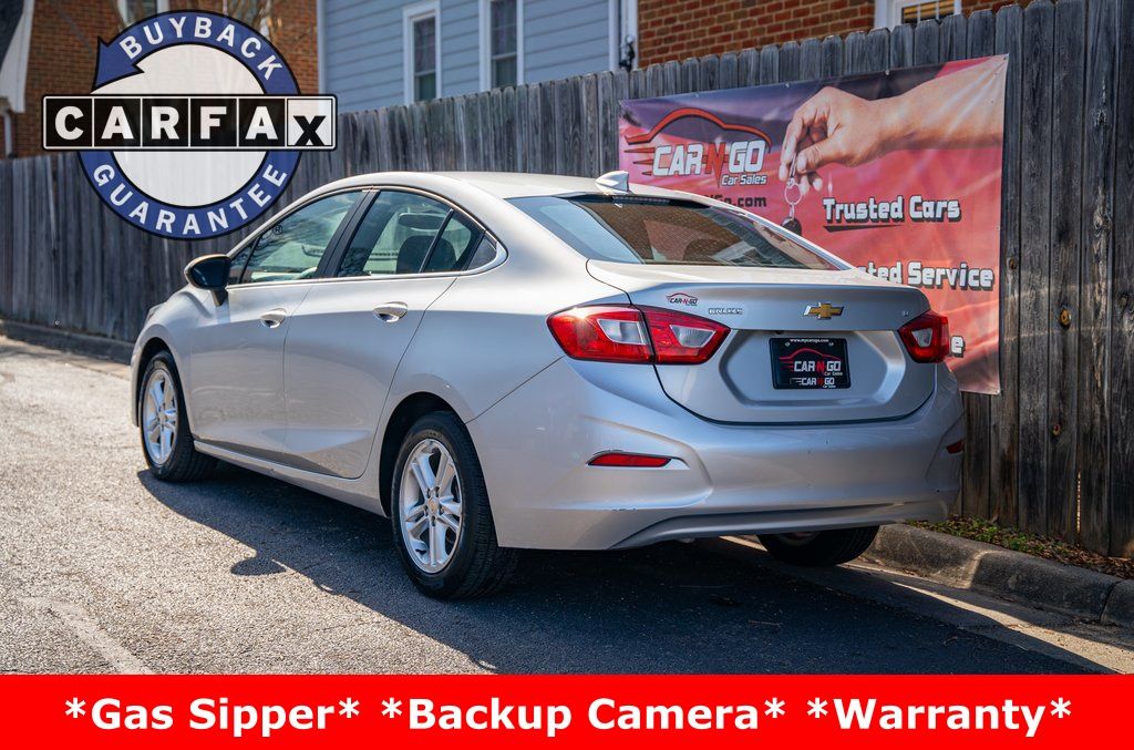 Vehicle image 8 of 27