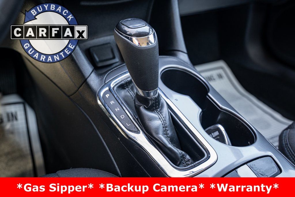 Vehicle image 24 of 27