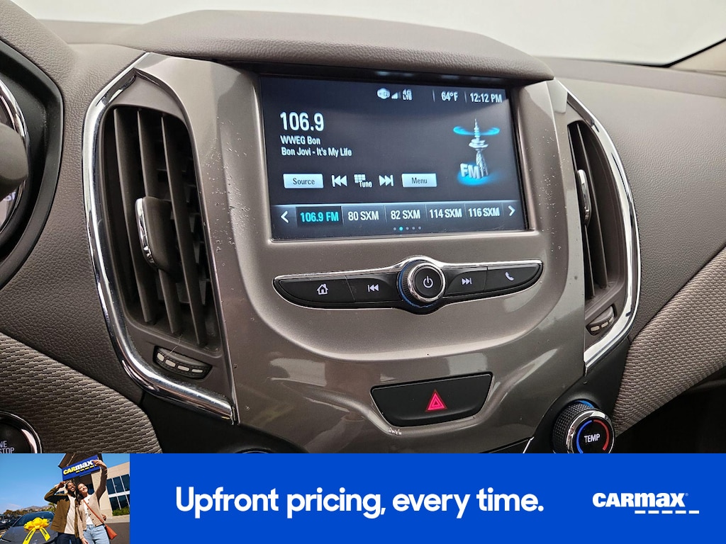 2018 Chevrolet Cruze LT Image 16 of 24