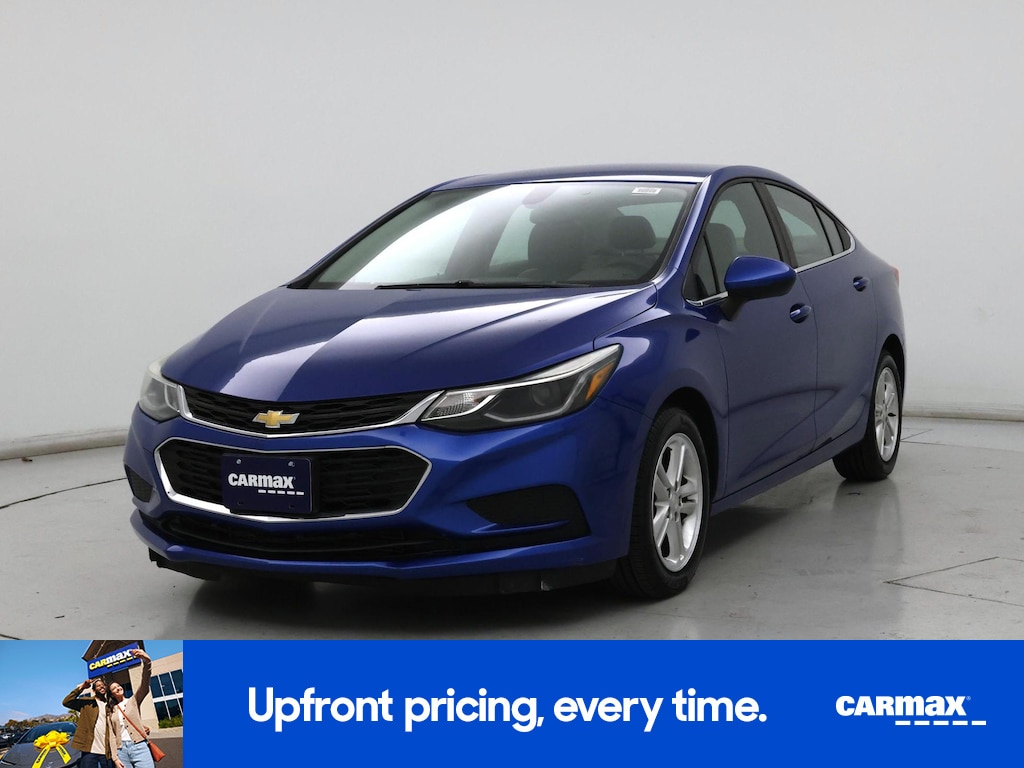 2018 Chevrolet Cruze LT Image 1 of 24