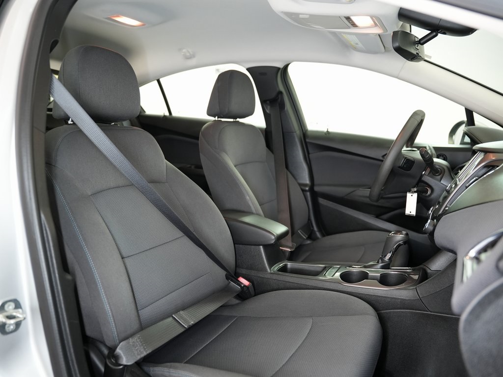 Vehicle image 49 of 58