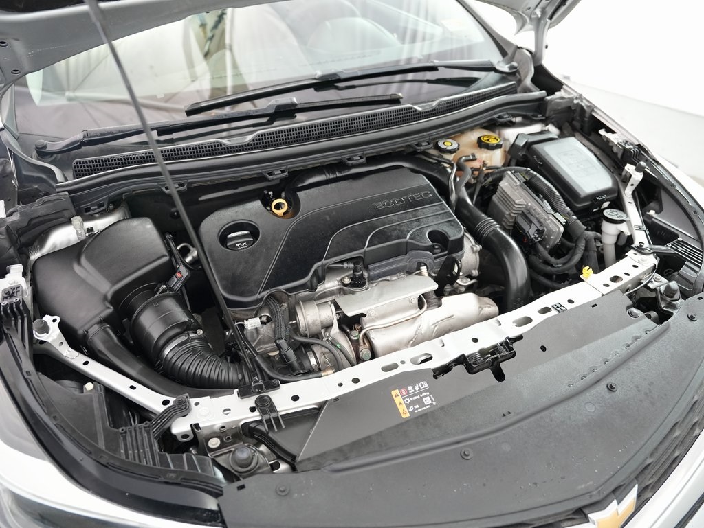 Vehicle image 51 of 58