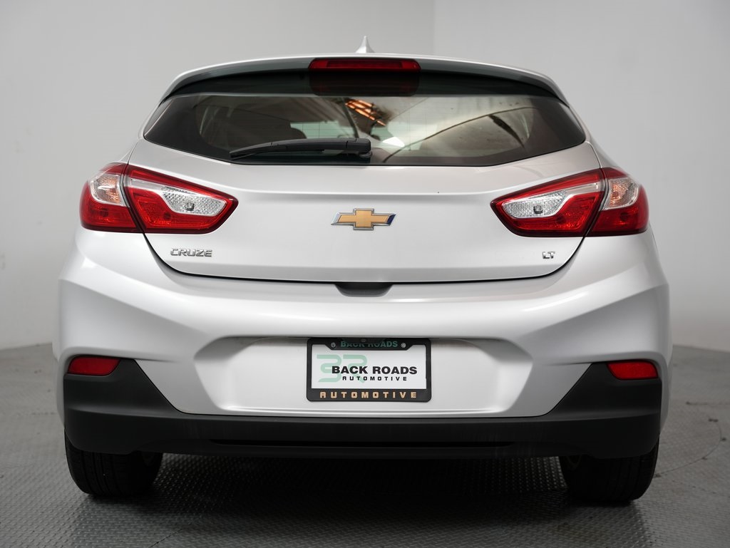Vehicle image 6 of 58
