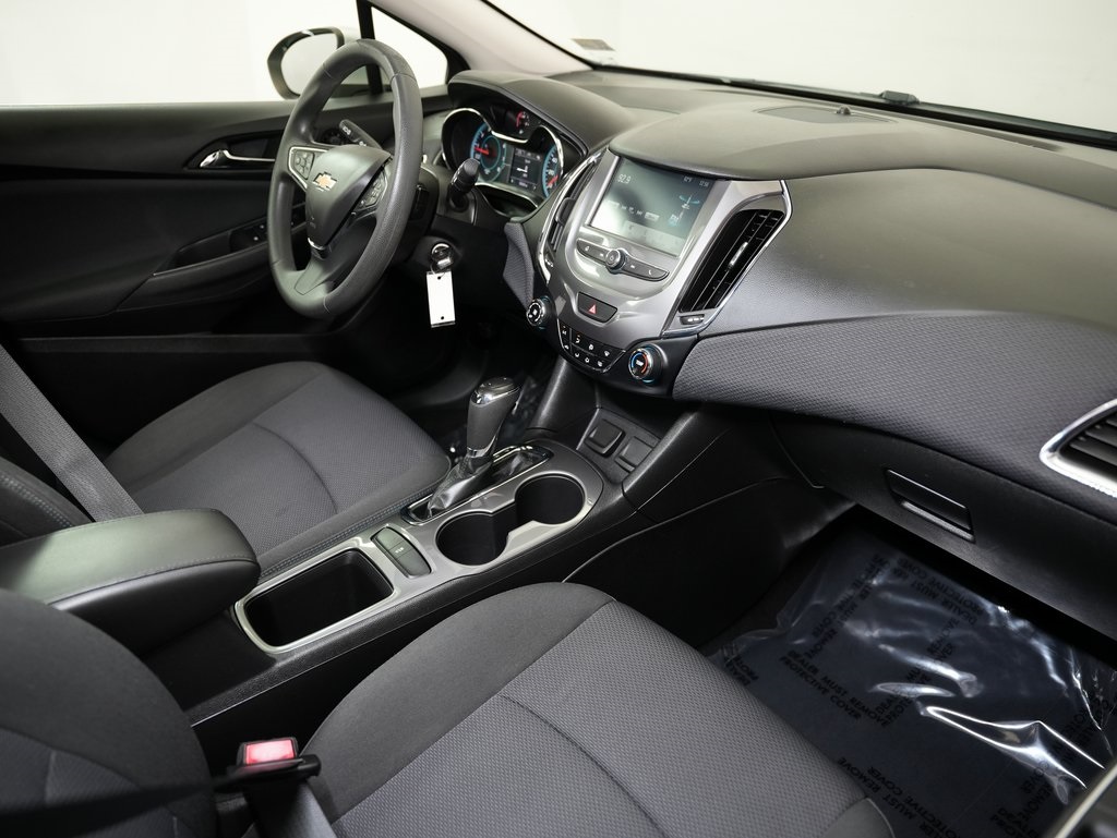 Vehicle image 48 of 58