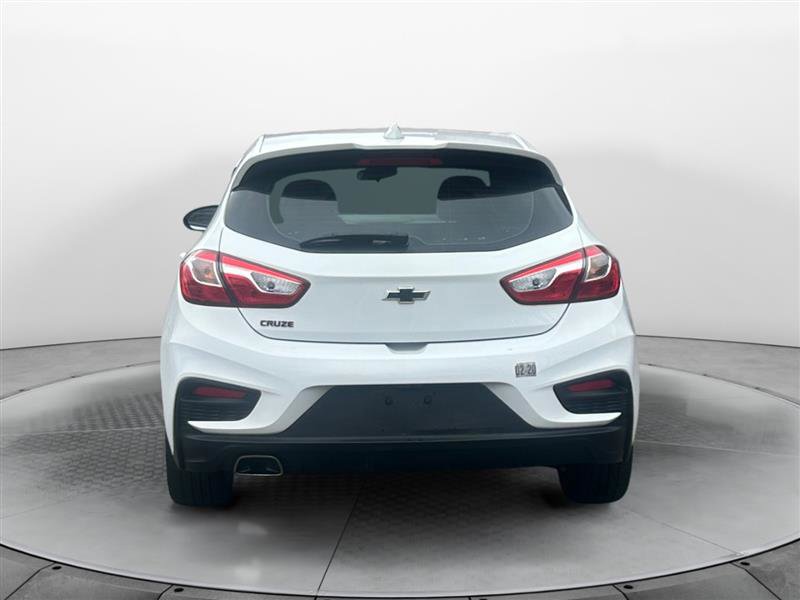 Vehicle image 5 of 14