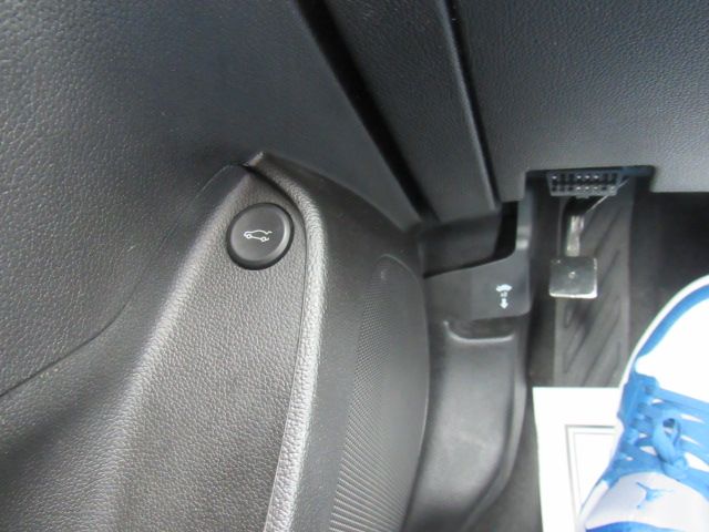 2018 Chevrolet Cruze LT Image 25 of 33