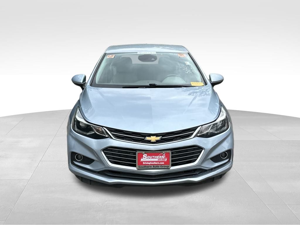 Vehicle image 2 of 22