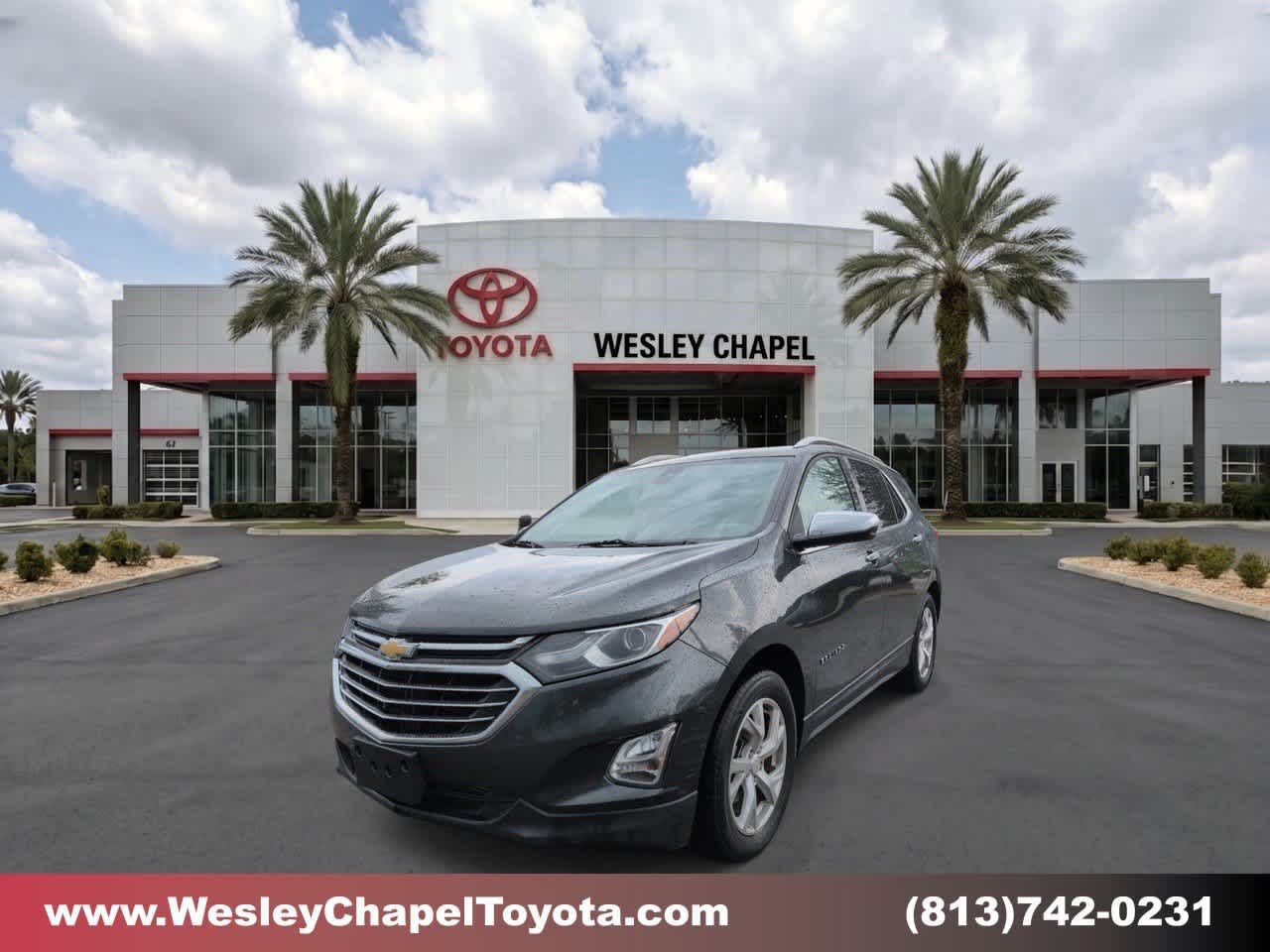 2018 Chevrolet Equinox Premier Image 2 of 27