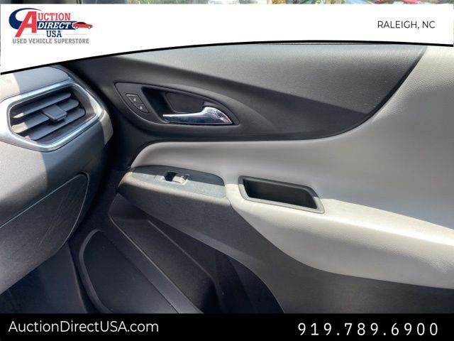 Vehicle image 25 of 37