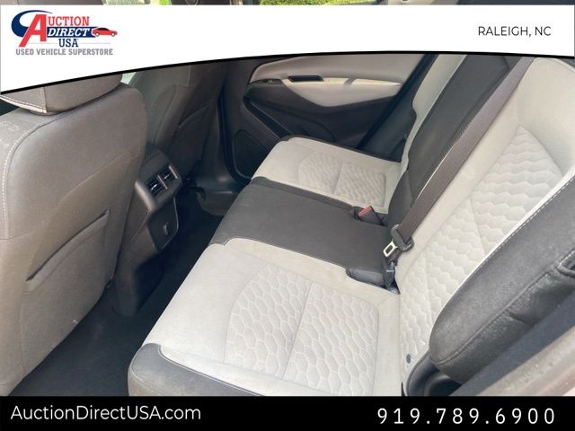 Vehicle image 15 of 37