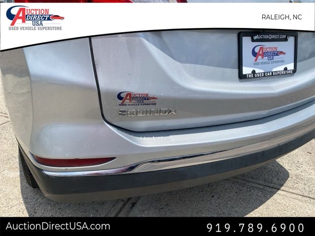 Vehicle image 8 of 37