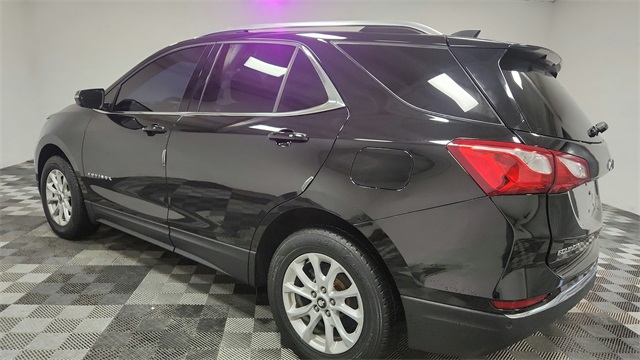 Vehicle image 9 of 27