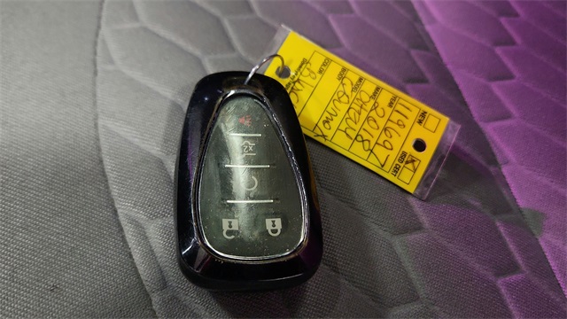Vehicle image 16 of 27