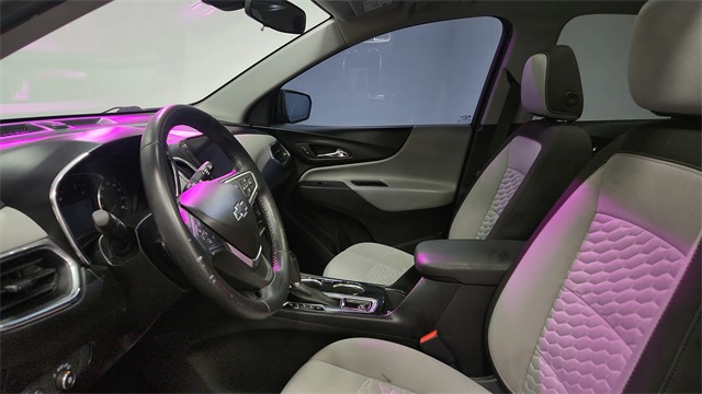 Vehicle image 11 of 27