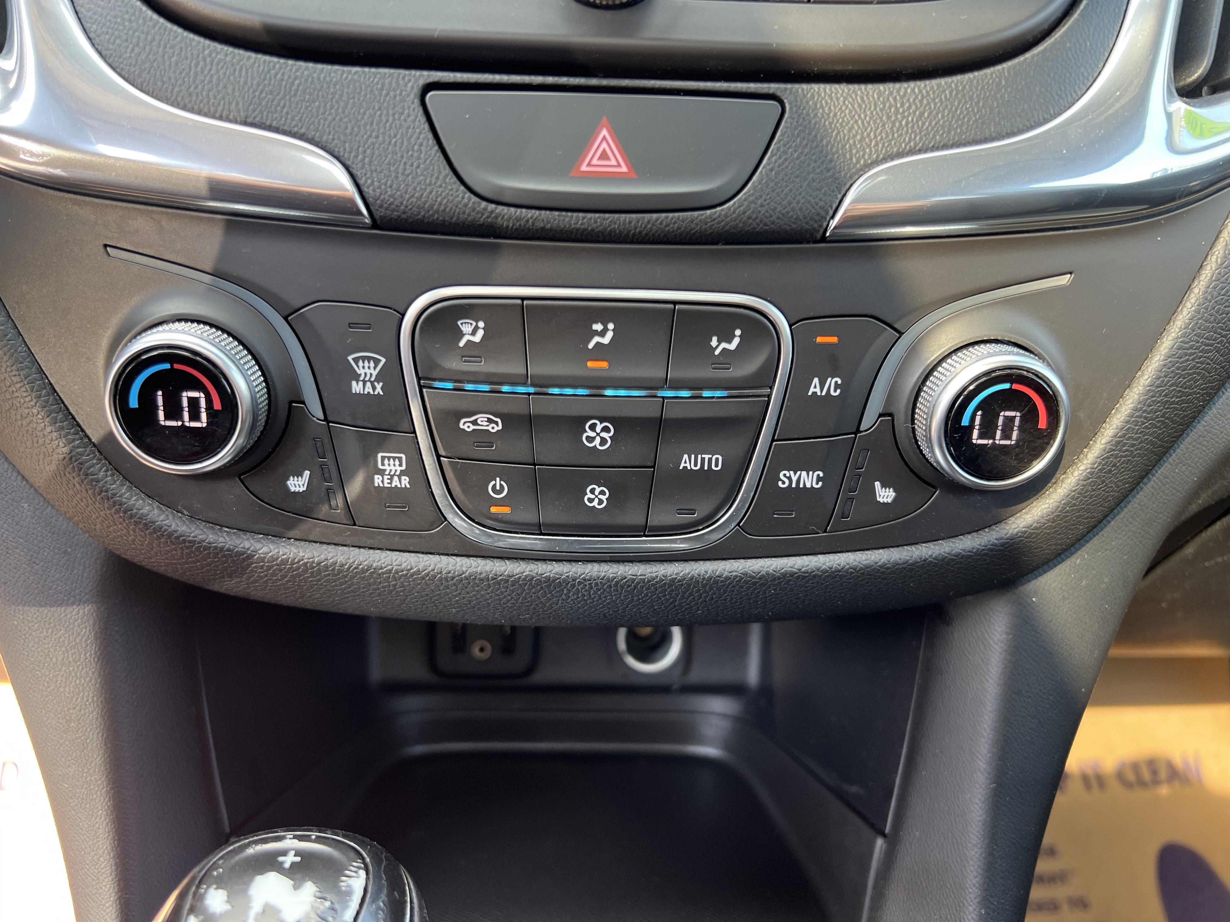 2018 Chevrolet Equinox LT Image 32 of 32