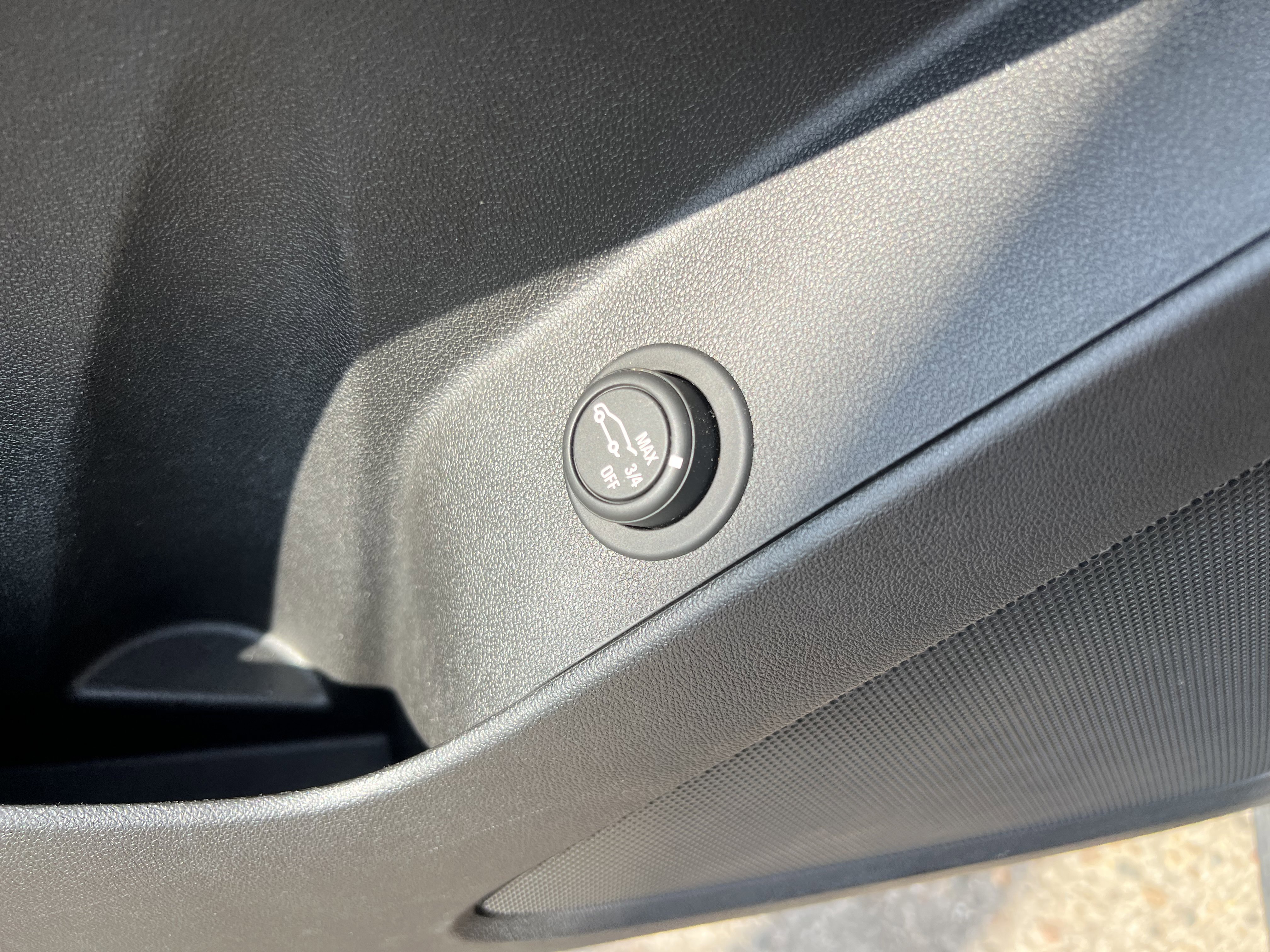 2018 Chevrolet Equinox LT Image 22 of 32