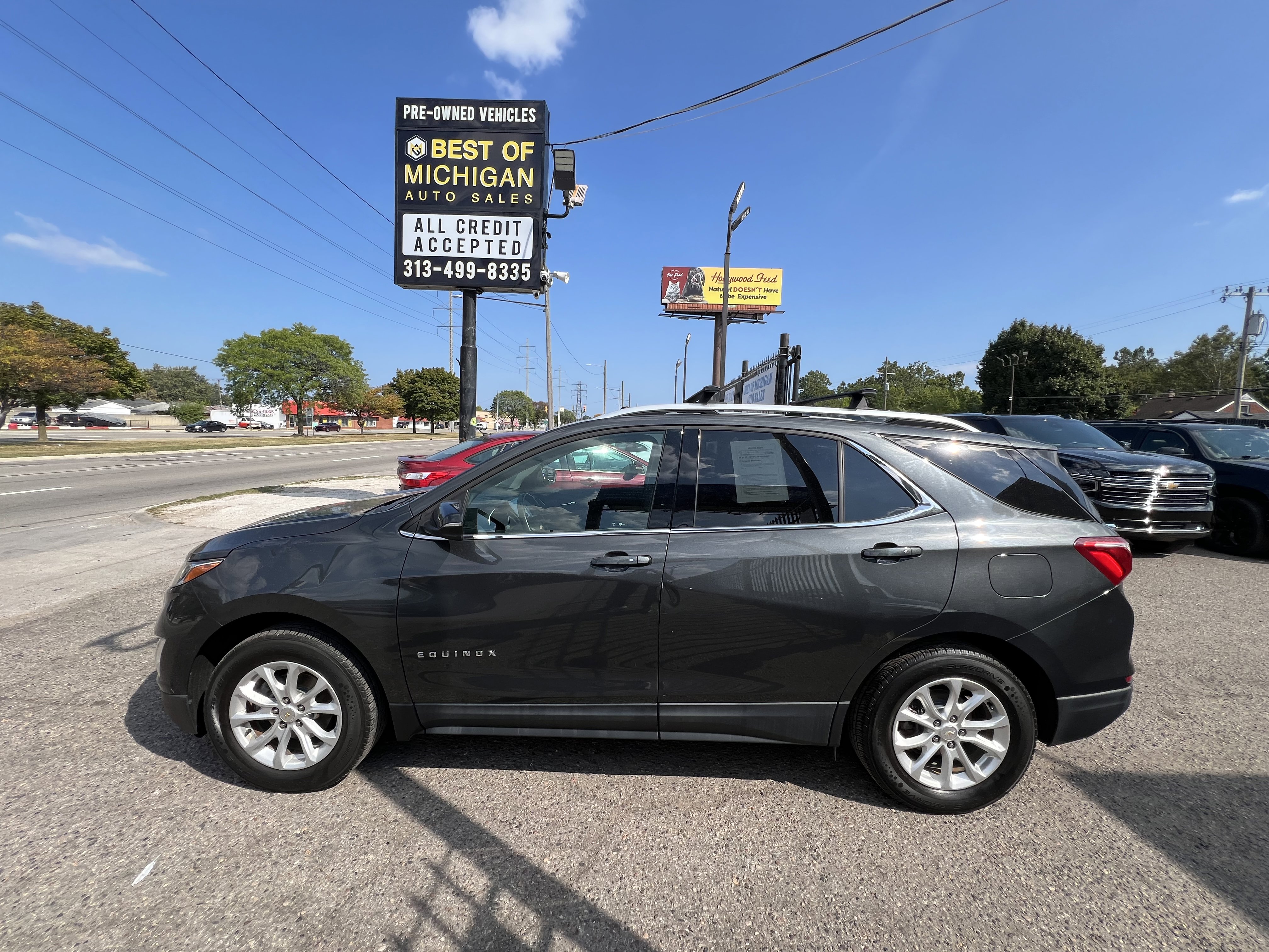 2018 Chevrolet Equinox LT Image 9 of 32