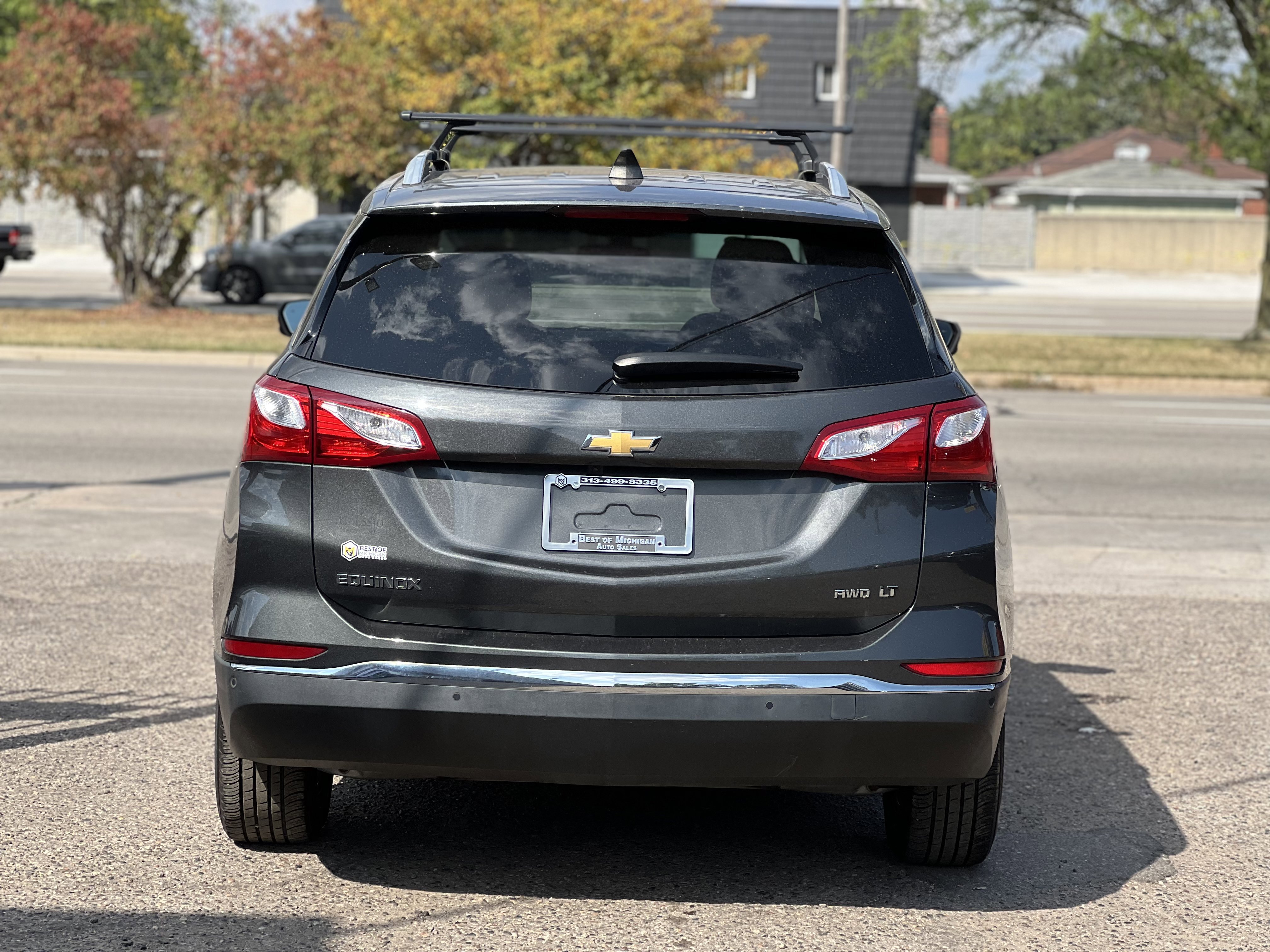 2018 Chevrolet Equinox LT Image 7 of 32