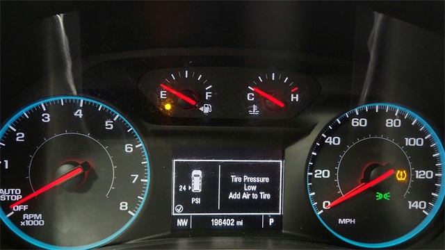 Vehicle image 11 of 25