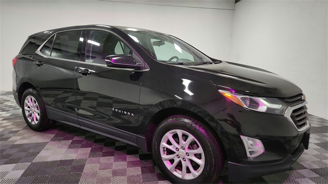 Vehicle image 4 of 25