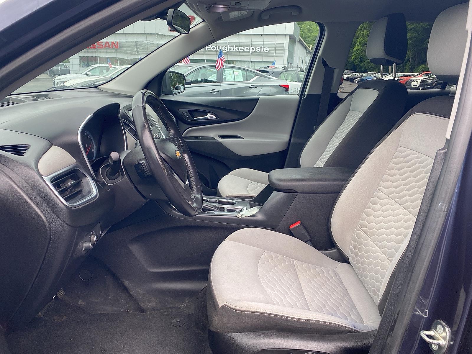 Vehicle image 11 of 26