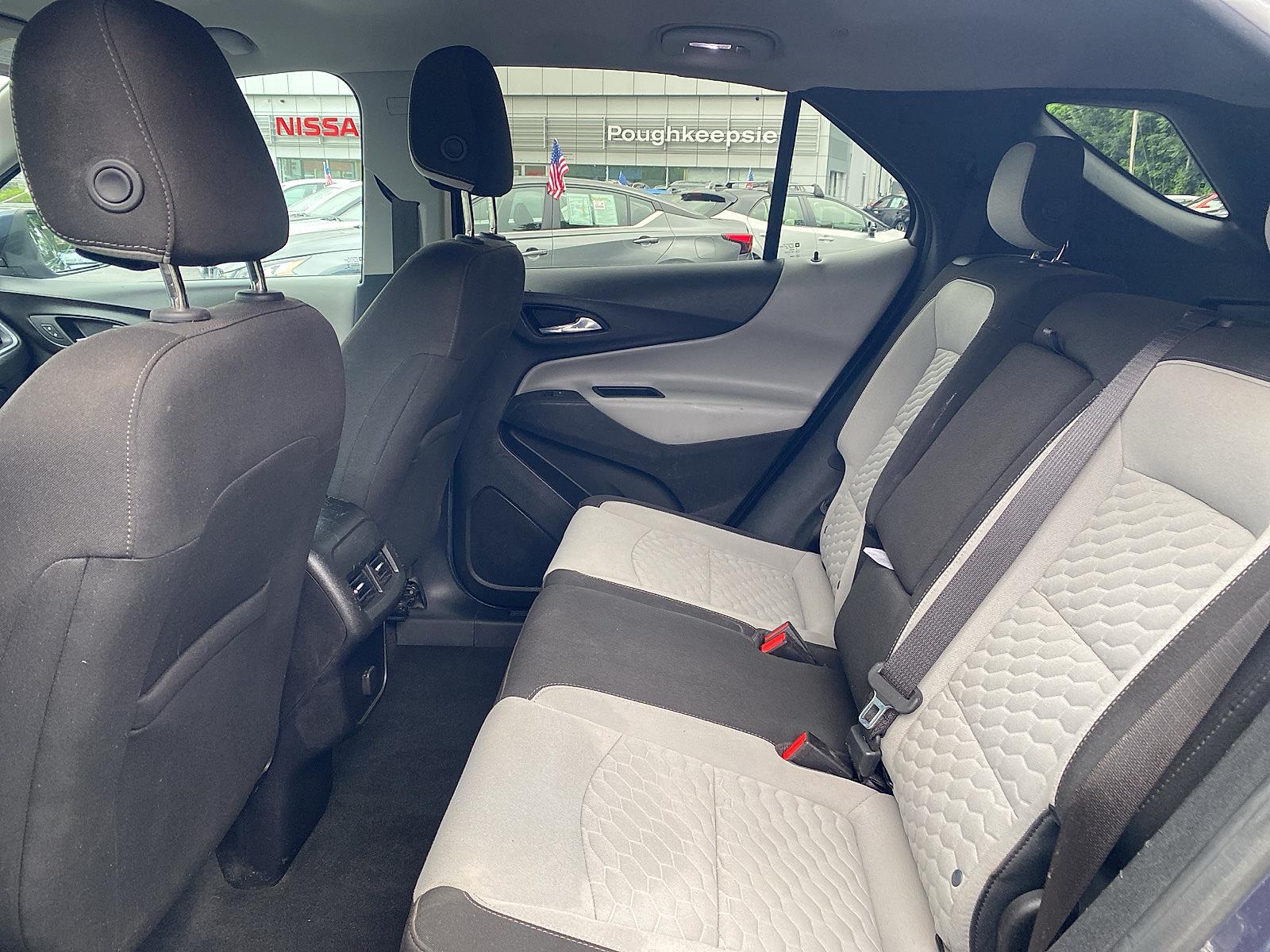 Vehicle image 10 of 26