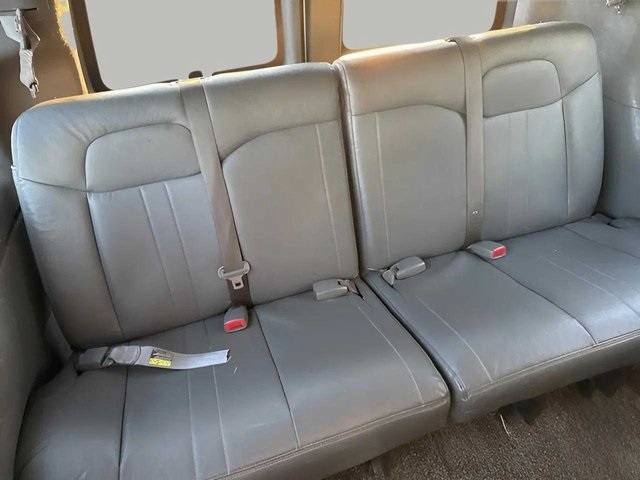 Vehicle image 14 of 24