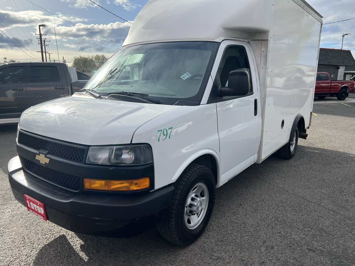 Vehicle image 1 of 10