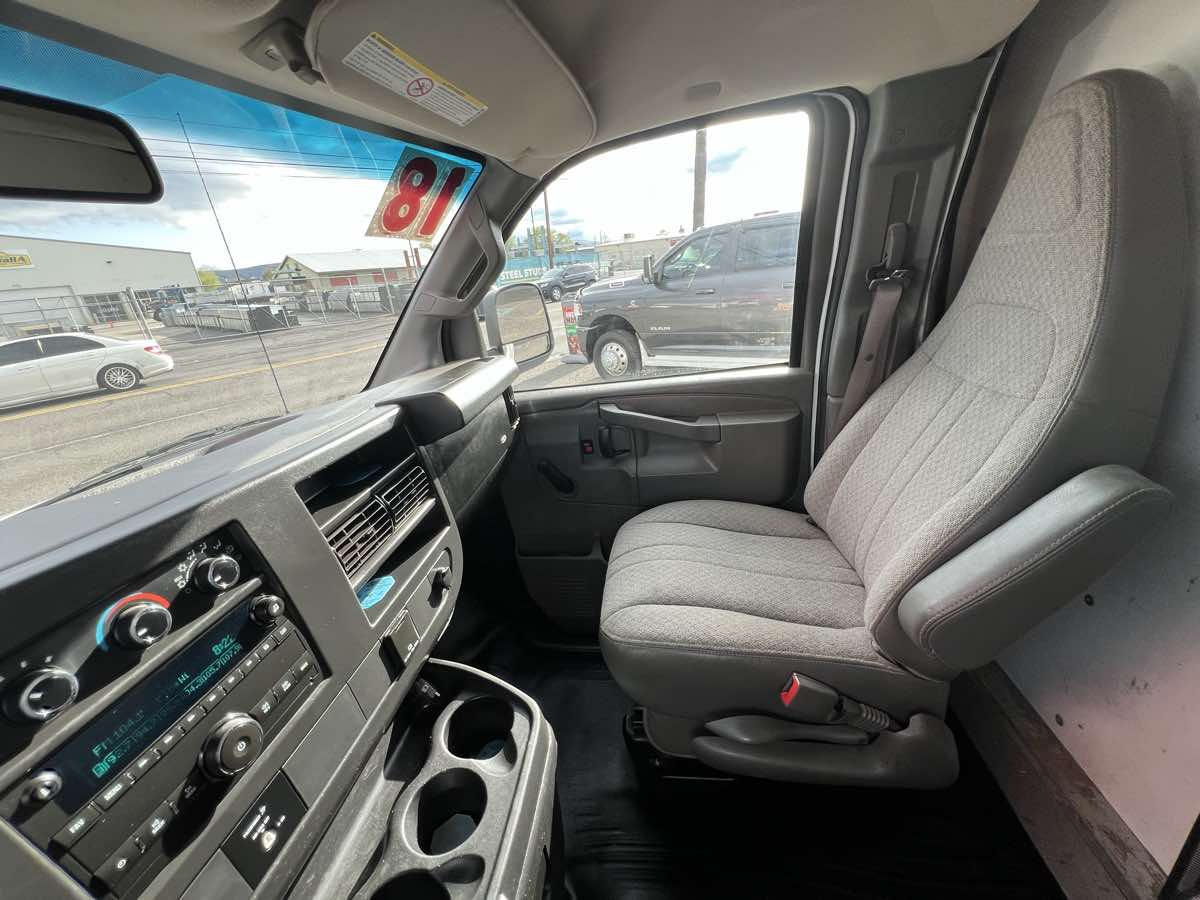 Vehicle image 10 of 10