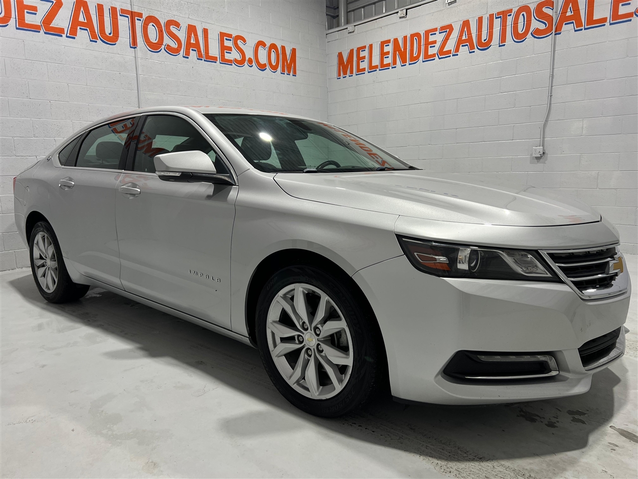 2018 Chevrolet Impala LT Image 1 of 22