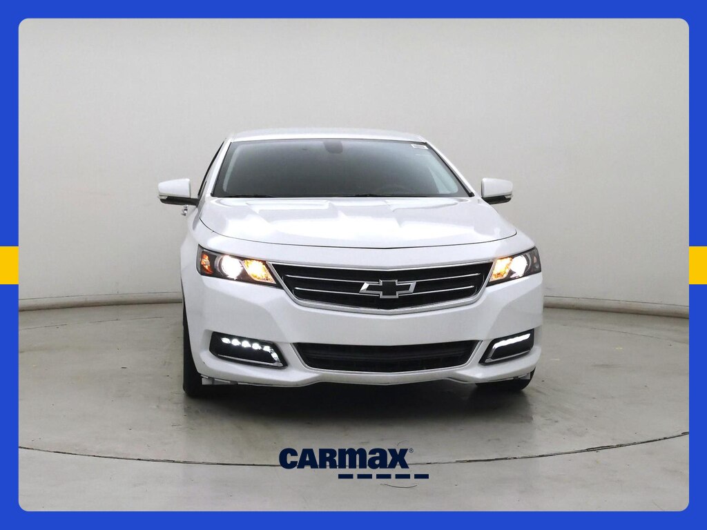 2018 Chevrolet Impala LT Image 2 of 20