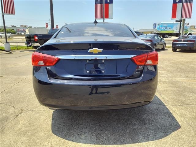 Vehicle image 9 of 25