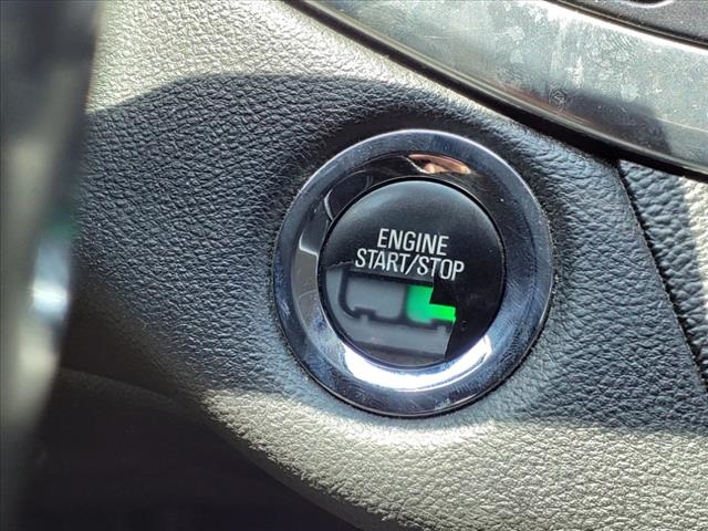Vehicle image 19 of 25