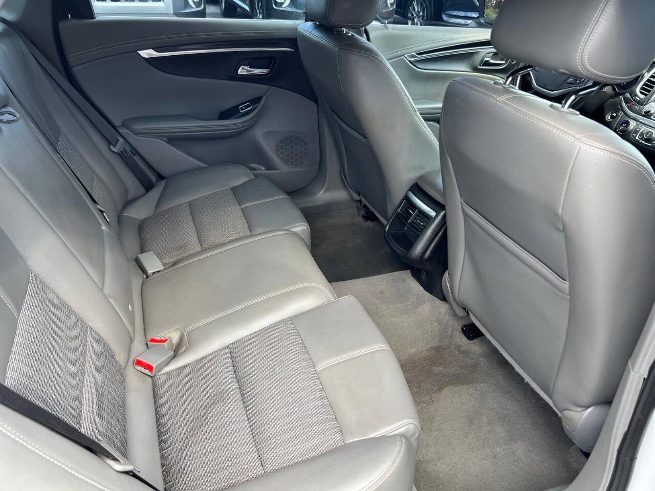 Vehicle image 20 of 58