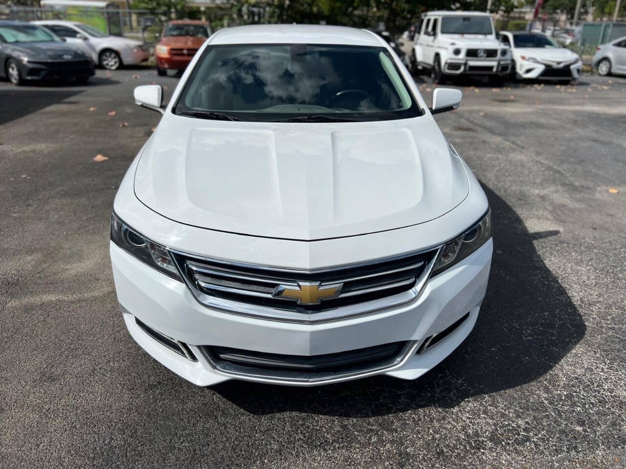 Vehicle image 4 of 58