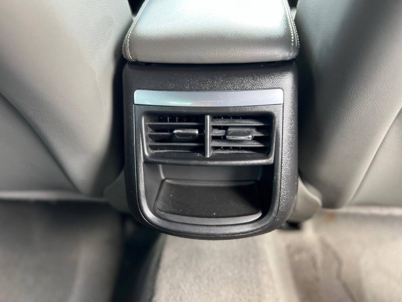 Vehicle image 22 of 58