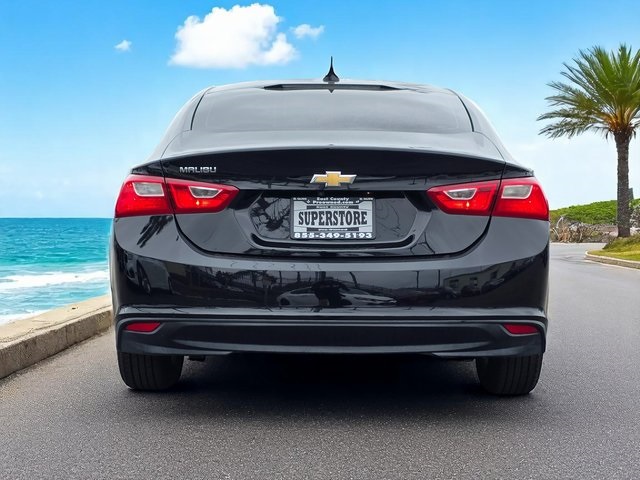 Vehicle image 6 of 32