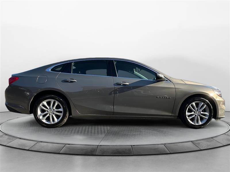 Vehicle image 2 of 11