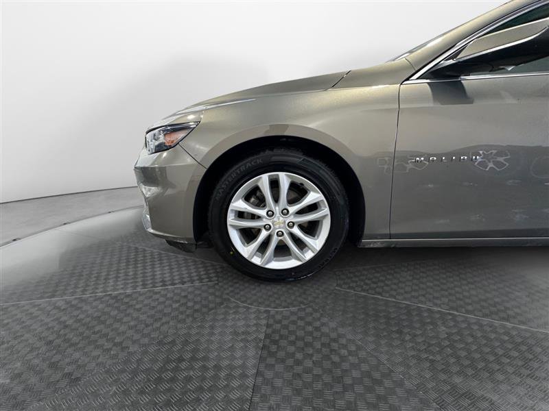 Vehicle image 4 of 11