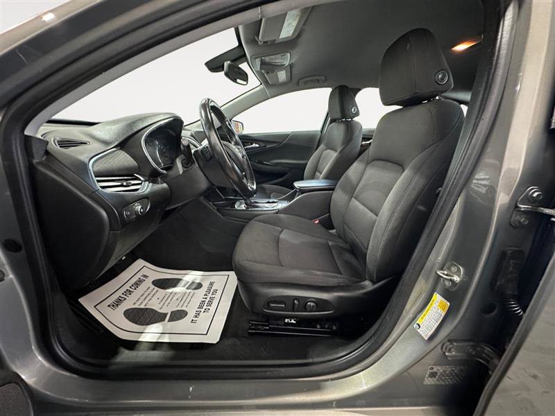 Vehicle image 5 of 11