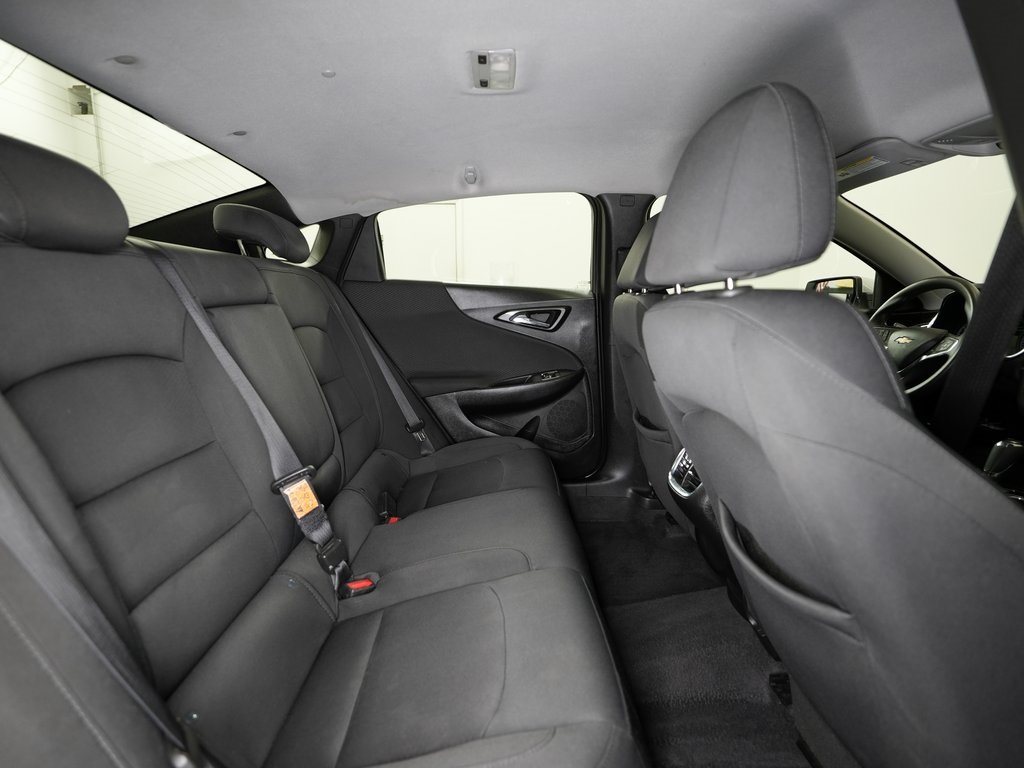 Vehicle image 17 of 57