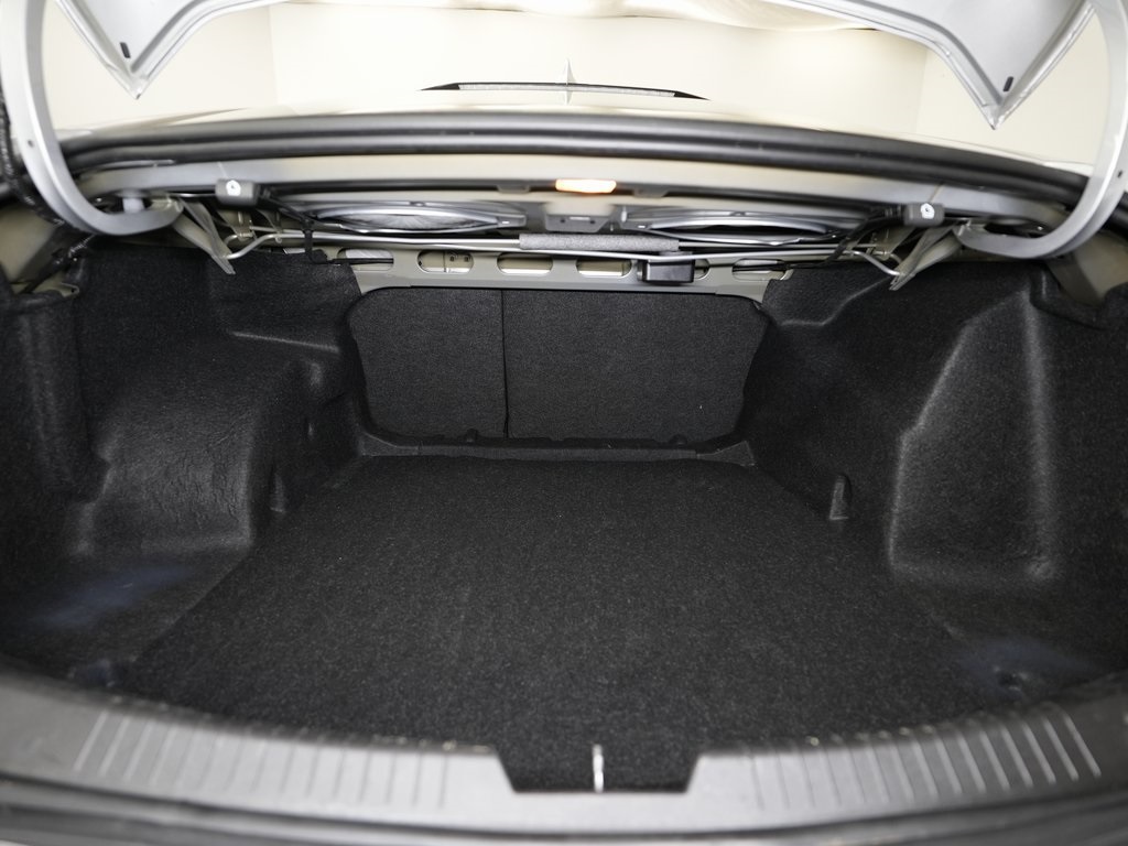 Vehicle image 10 of 57