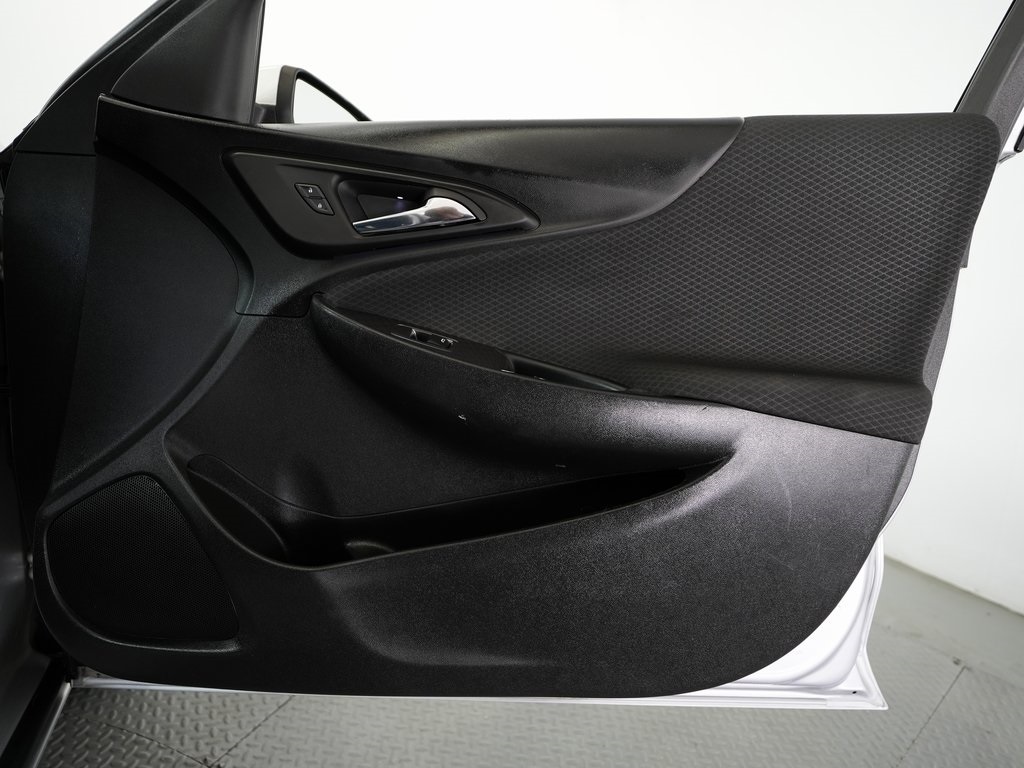 Vehicle image 49 of 57