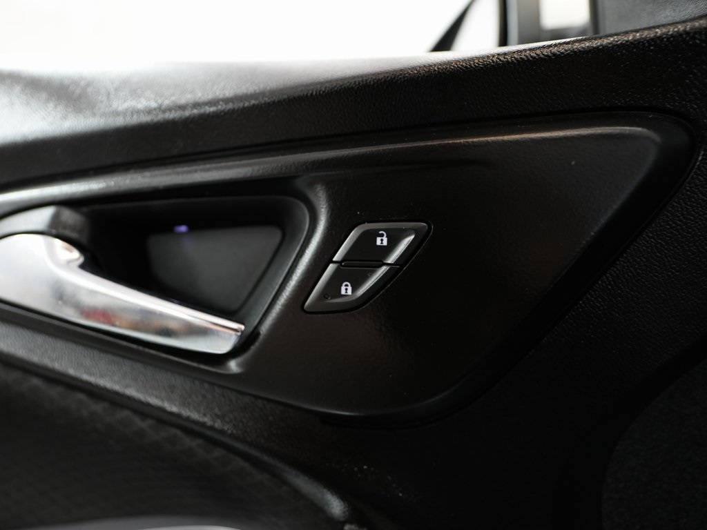 Vehicle image 29 of 57