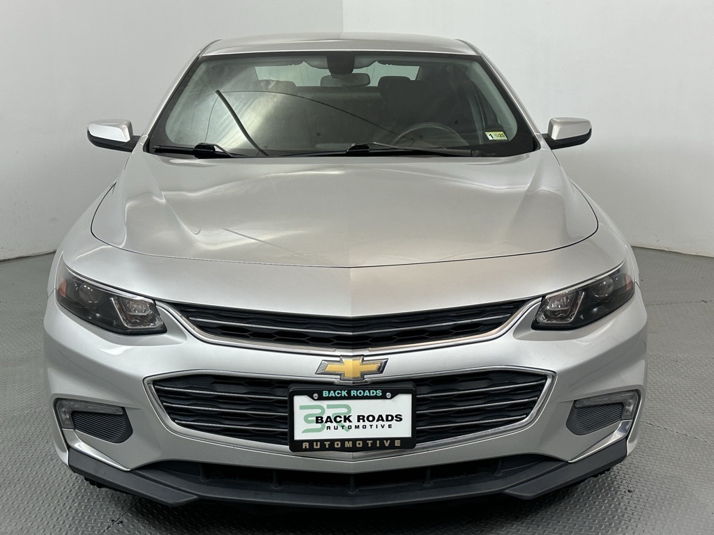 Vehicle image 2 of 57