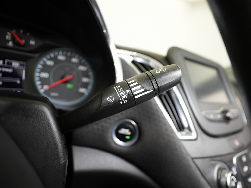 Vehicle image 25 of 57